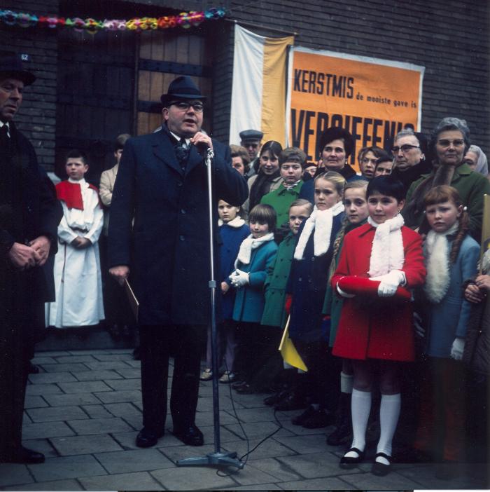 Berlaar, Inhuldiging pastoor De Clippeleir, 1969