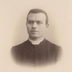 'Jonge priester Jozef Ernest Van Roey, 1897'