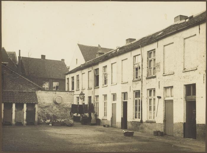 Lier, Broeksteeg