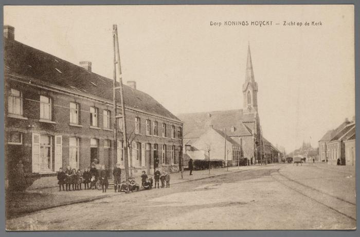 Koningshooikt, Koningsplein