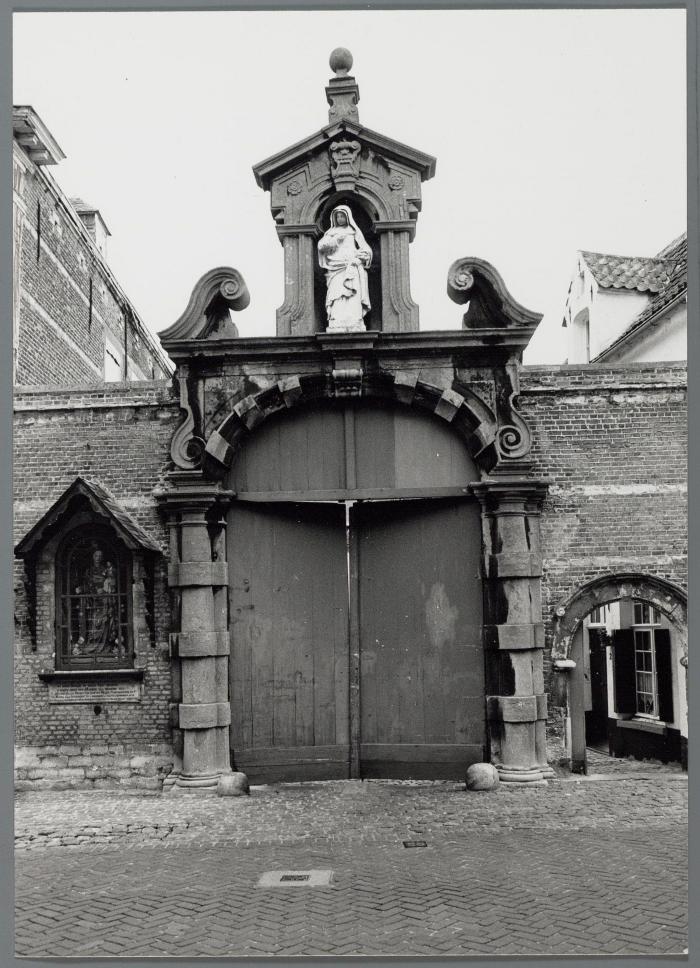 Lier, begijnhofpoort