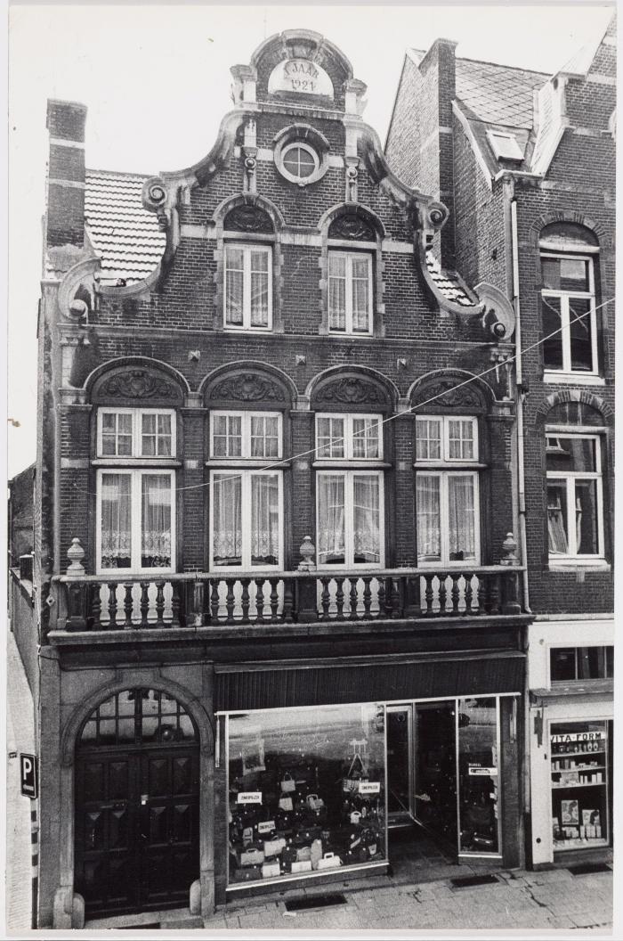Lier, huis Den groenen Eyck, Berlaarsestraat nrs 38-40