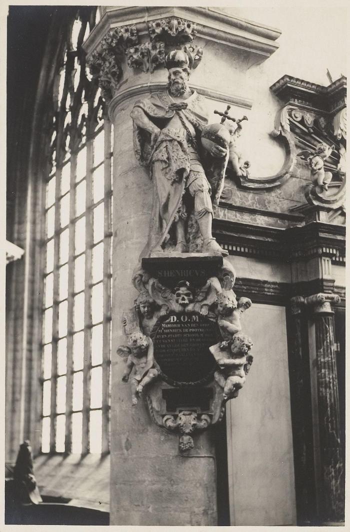 Lier, Sint-Gummaruskerk interieur