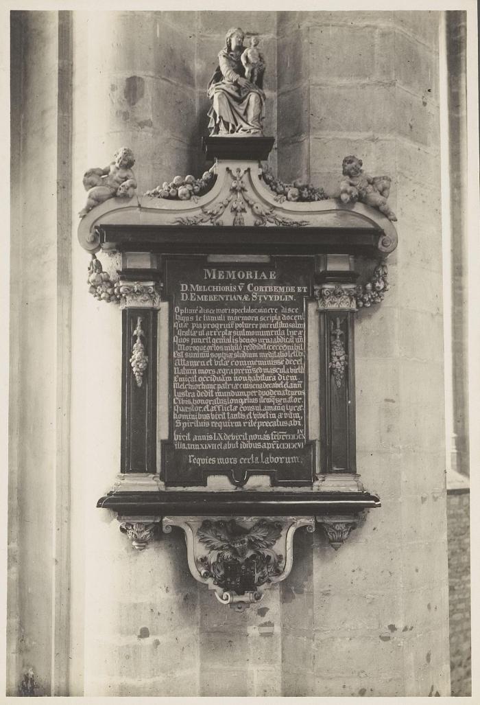 Lier, Sint-Gummaruskerk interieur