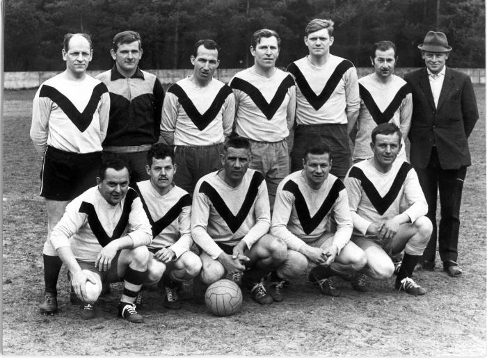 Lille, voetbal de veteranen spelen in Wechelderzande.