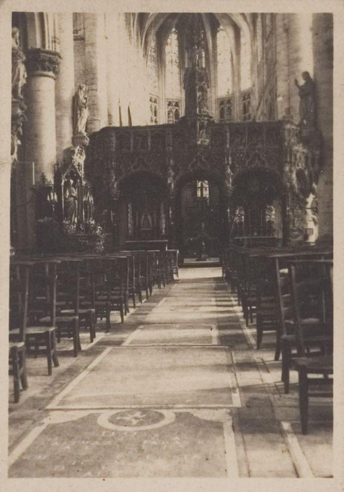 Lier, Sint-Gummaruskerk interieur