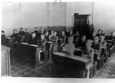 Lille, Het schooljaar 1944-45 bij meester Modest Laenen.