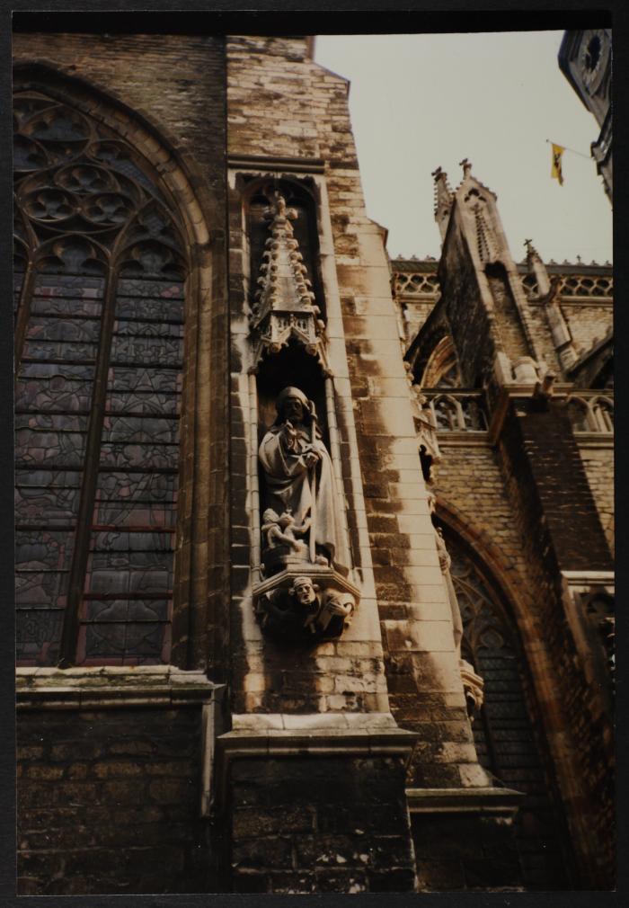 Lier, Sint-Gummaruskerk exterieur