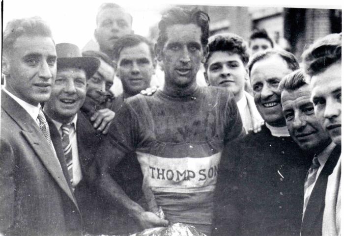 Herenthout, Klokkeprijs, 1954