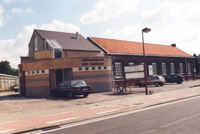 Berlaar-Heikant, gemeenteschool en bibliotheek, 1996