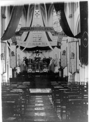Lille, binnenzicht kerk in 1913