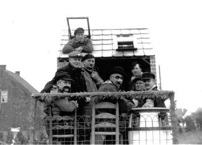 Nijlen, pastoor Martin, 1952