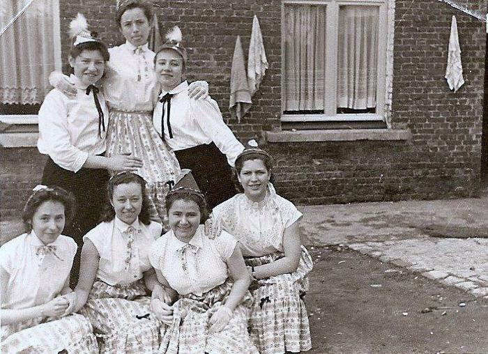 Nijlen, pastoor Martin, 1952