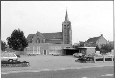 Lille, Kerk en Oude Jongensschool Wechelderzande