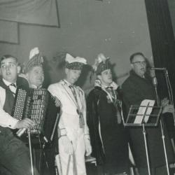 Herenthout, aanstelling prins carnaval, 1965