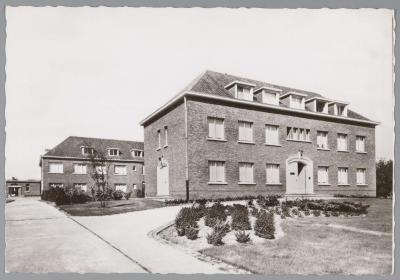 Heist-op-den-Berg, voormalige moederhuis 