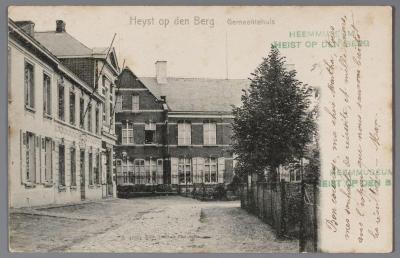 Heist-op-den-Berg, het Kerkplein 