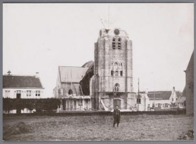 Heist-op-den-Berg, verbouwing van de kerk in Hallaar