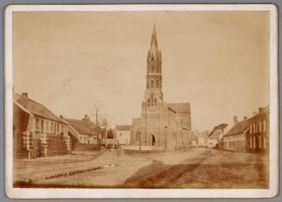 Heist-op-den-Berg, dorpskom te Booischot, met Sint-Salvatorkerk en dorpsplein