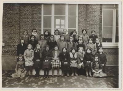 Heist-op-den-Berg, foto van een klas uit de meisjesschool van Hallaar