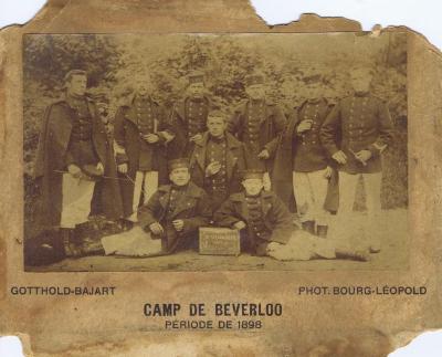 Heist-op-den-Berg, groepsfoto militairen