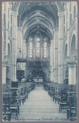 Inwendige der kerk van Putte-bij-Mechelen