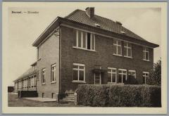 Beerzel. Klooster