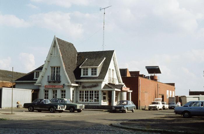 Putte, Café Breydel en het Openbaar Slachthuis.