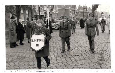 Honderdste verjaardag van Sofie Leys te Putte. Groep van de verschillende Boerenverenigingen.