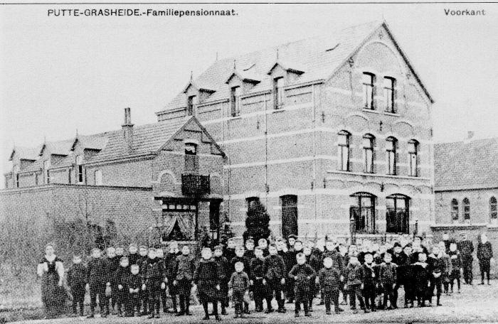 Familiepensionaat Van der Borght, Grasheide.