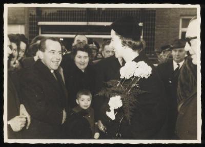 Koningin Fabiola op bezoek in Putte.