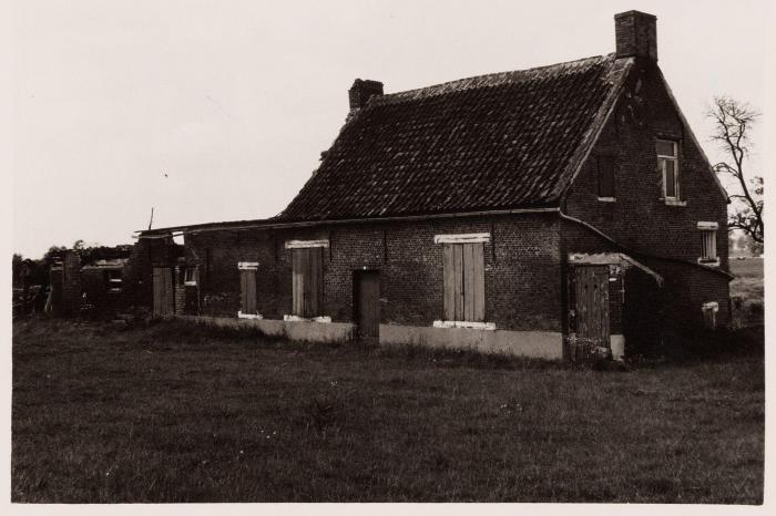 Putte, hoeve 'Kerkestee', Peulis
