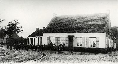 Café Den Doornboom, Nijlen, begin 20ste eeuw