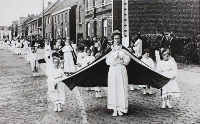 Poederlee, Ommegang van de Hegge, 1987