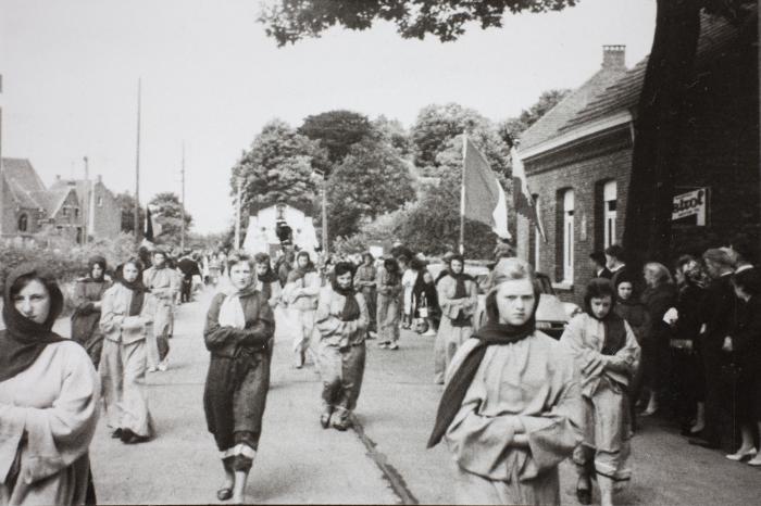 Poederlee, Ommegang van de Hegge, 1987