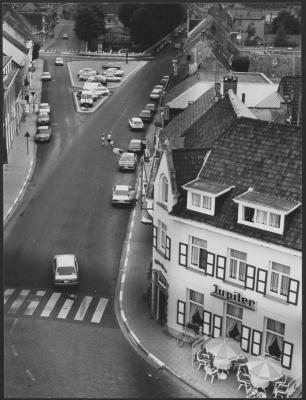 Berlaar, luchtfoto dorpsplein, 1985
