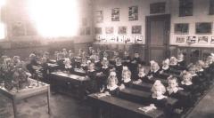 Herenthout, meisjesschool (bewaarschool), 1944