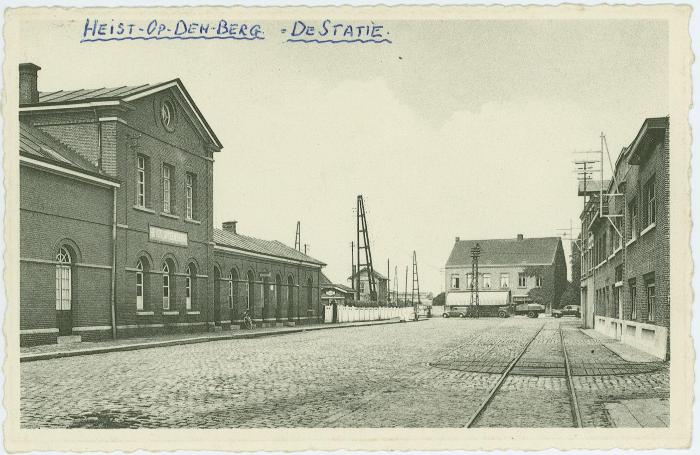 Heist-op-den-Berg, Station