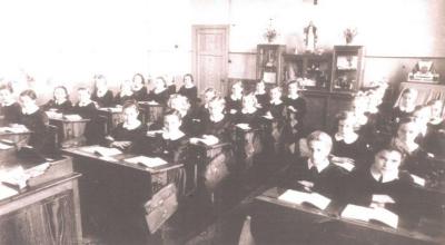 Herenthout, meisjesschool, 7de leerjaar, 1952-1953