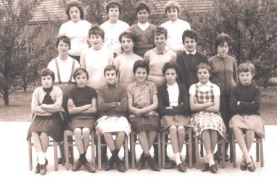 Herenthout, familiale beroepsschool, 2de jaar, 1963-1964