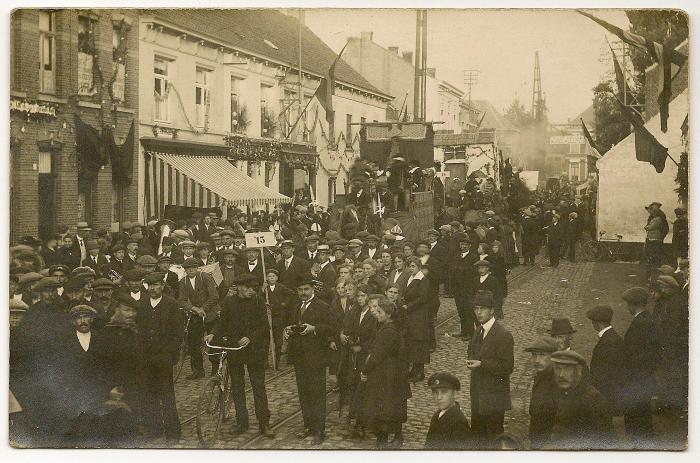 Heist-op-den-Berg, Fotoreportage "125 jaar Moed en Volharding"