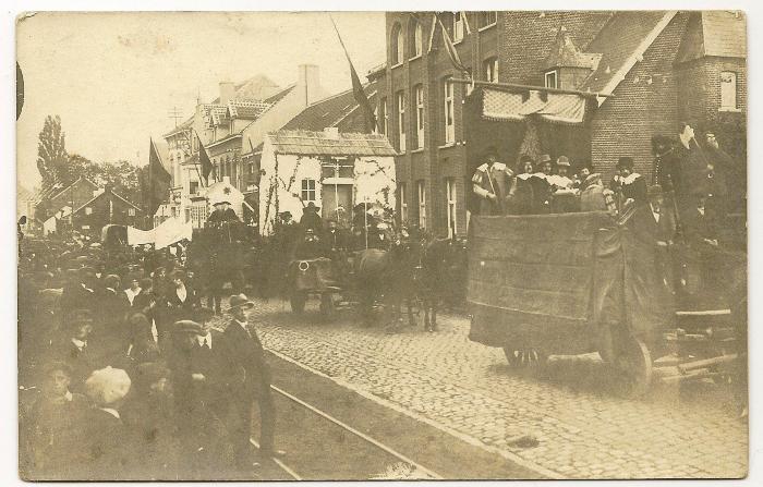 Heist-op-den-Berg, Fotoreportage "125 jaar Moed en Volharding"