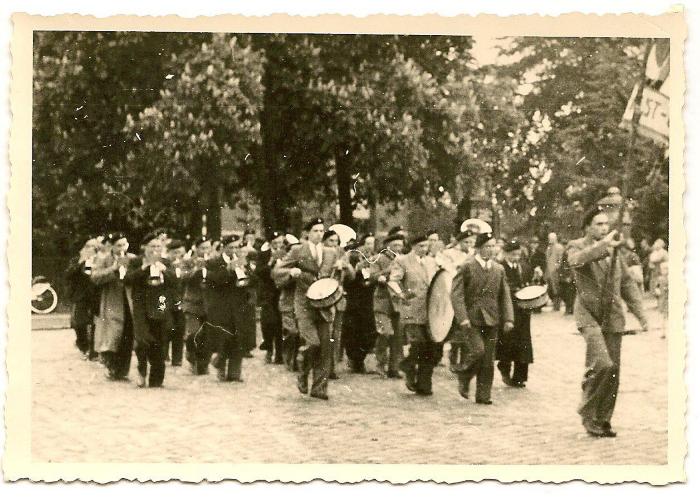 Heist-op-den-Berg, Fotoreportage "125 jaar Moed en Volharding"