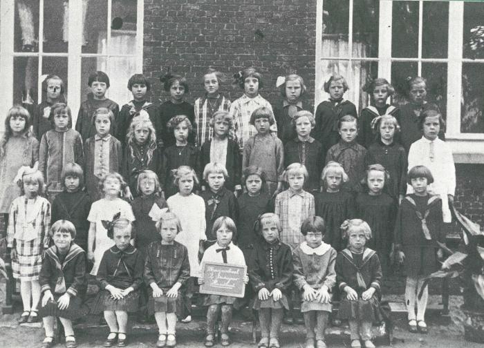 Herenthout, 2de leerjaar, 1927