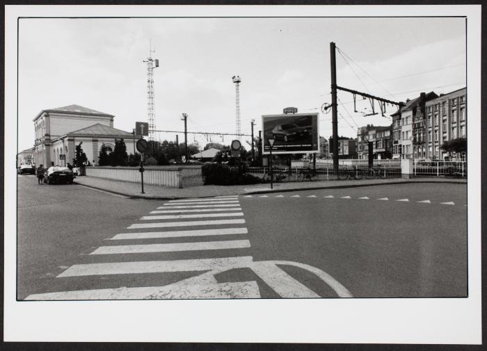 Lier, Leopoldplein en station