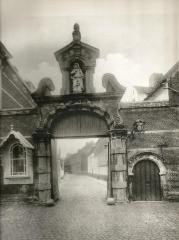 Lier, begijnhofpoort