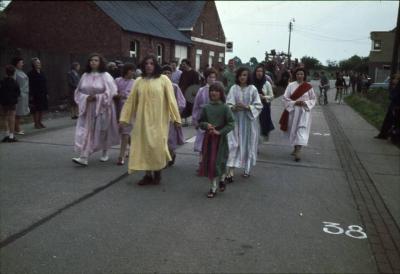 Olen, Achter-Olen, Stoet Het Hele Dorp in 1973