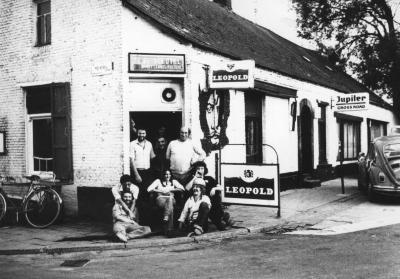 Onze-Lieve-Vrouw-Olen, Herberg Crossroad, 1980