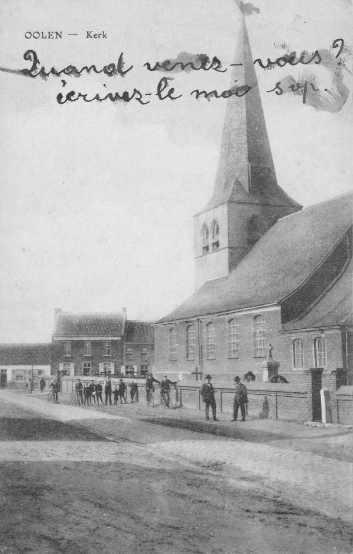 De Sint-Martinuskerk in Olen-Centrum
