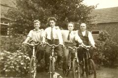 Vorselaar, familie Van Looy, ca. 1946